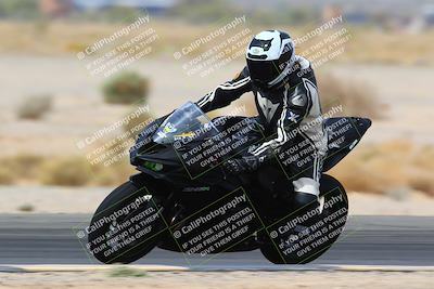 media/Apr-09-2022-SoCal Trackdays (Sat) [[c9e19a26ab]]/Turn 4 Inside (1010am)/